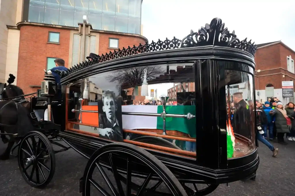 MacGowan left €10k for free beer for pals