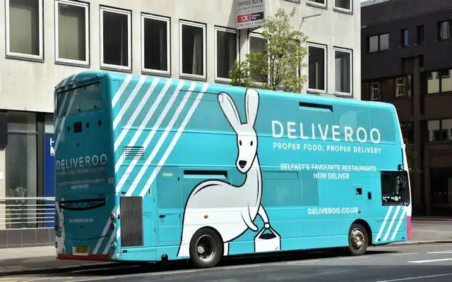 Deliveroo Ireland’s Full Life Campaign to distribute meals
