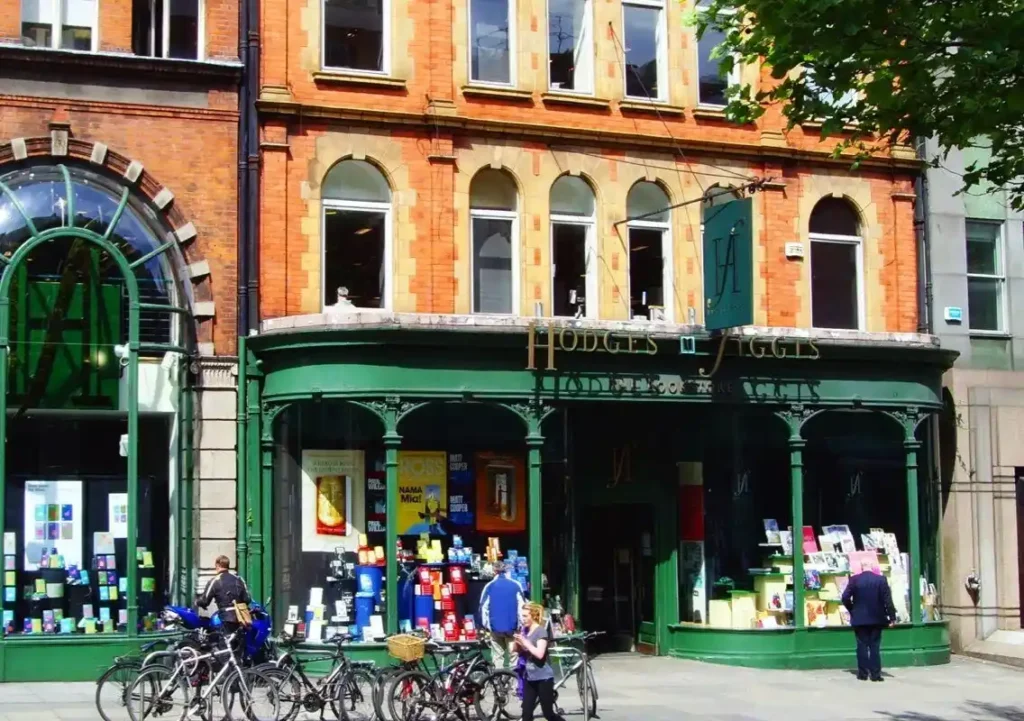 Hodges Figgis-Bookstore in Dublin