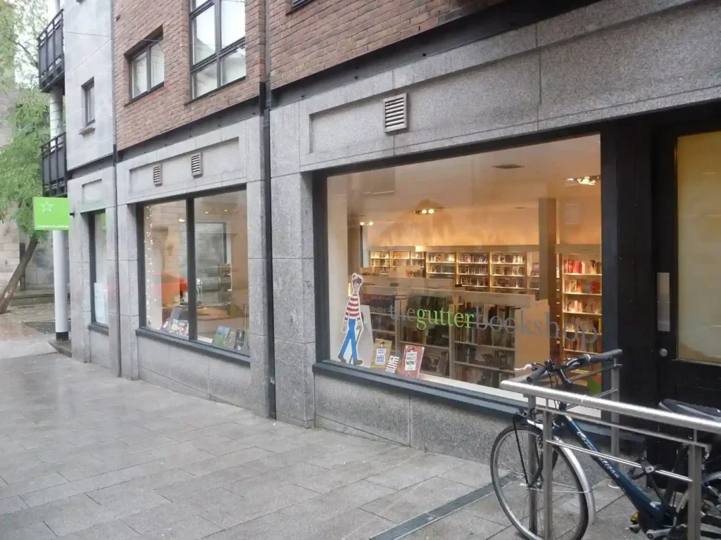 The-Gutter-Bookshop-Bookstores in Dublin
