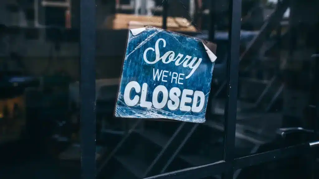 Economic Loss Due to Restaurants' Closure