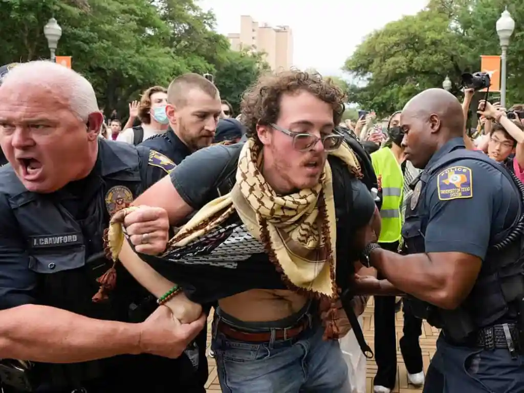 Protesters being manhandled across US college campuses