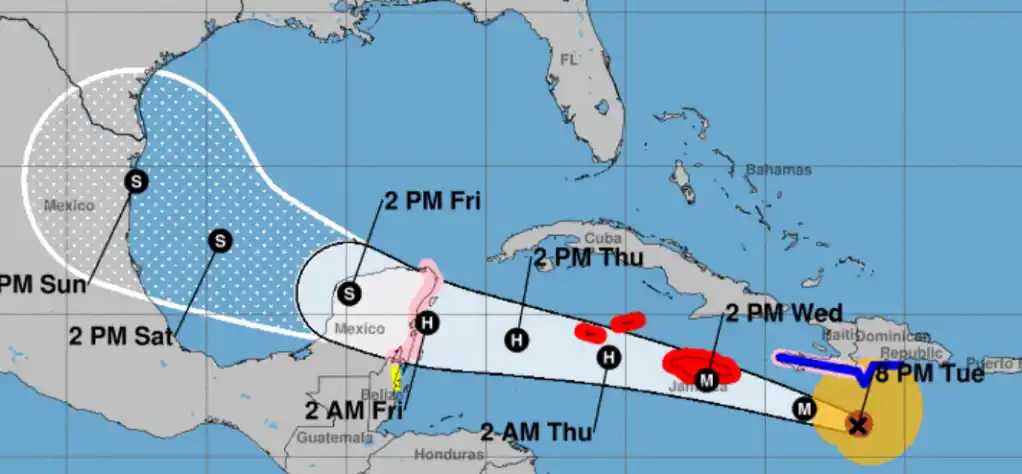 Hurricane Beryl reaches Jamaica