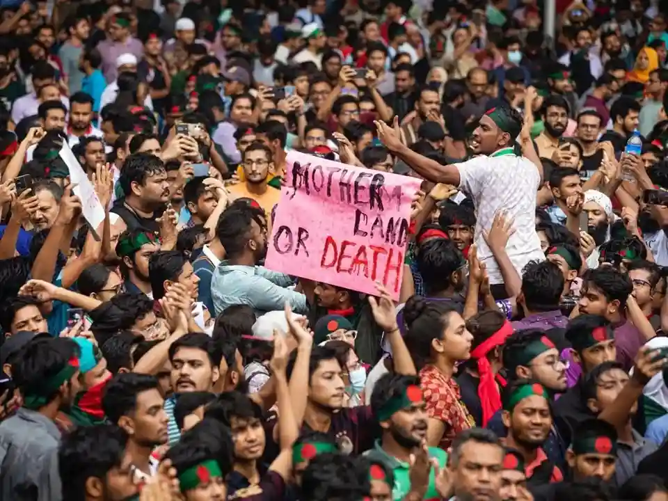 Bangladesh Protests: Nation Braces for Army Chief's Address Amid Renewed Unrest Bangladesh Protests