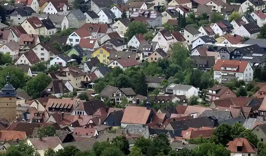 Ireland's housing crisis intensifies with nearly four new residents for every new home built Ireland’s housing crisis deepens