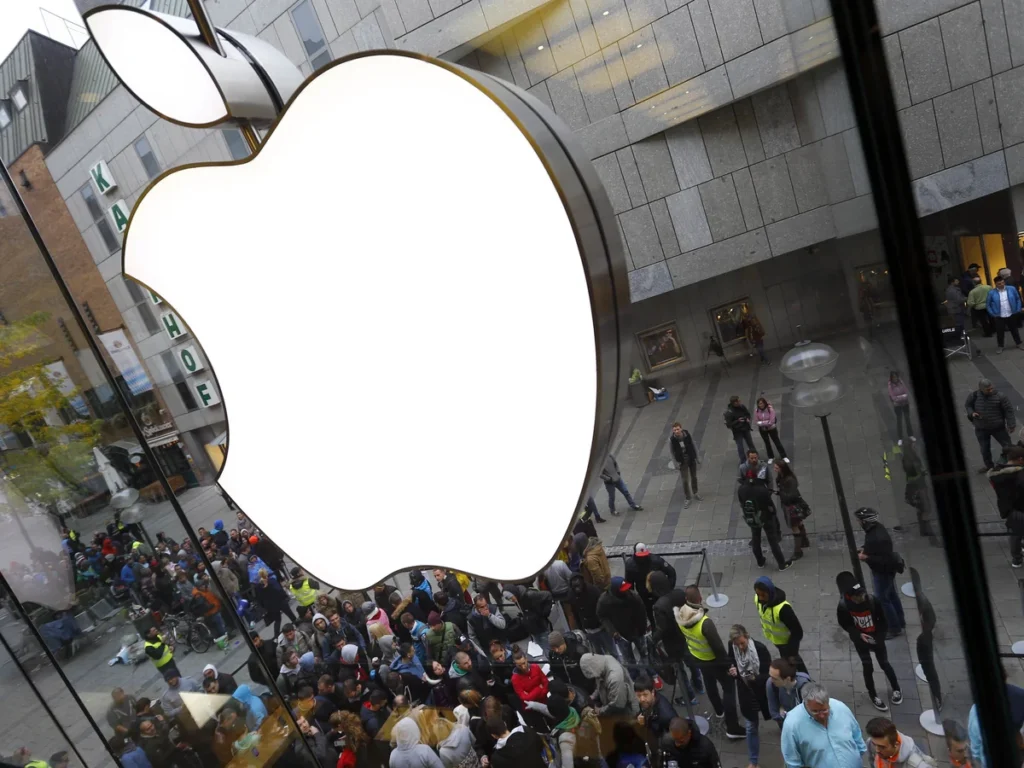 Apple Tax Case Back on Agenda as Dáil Resumes After Recess