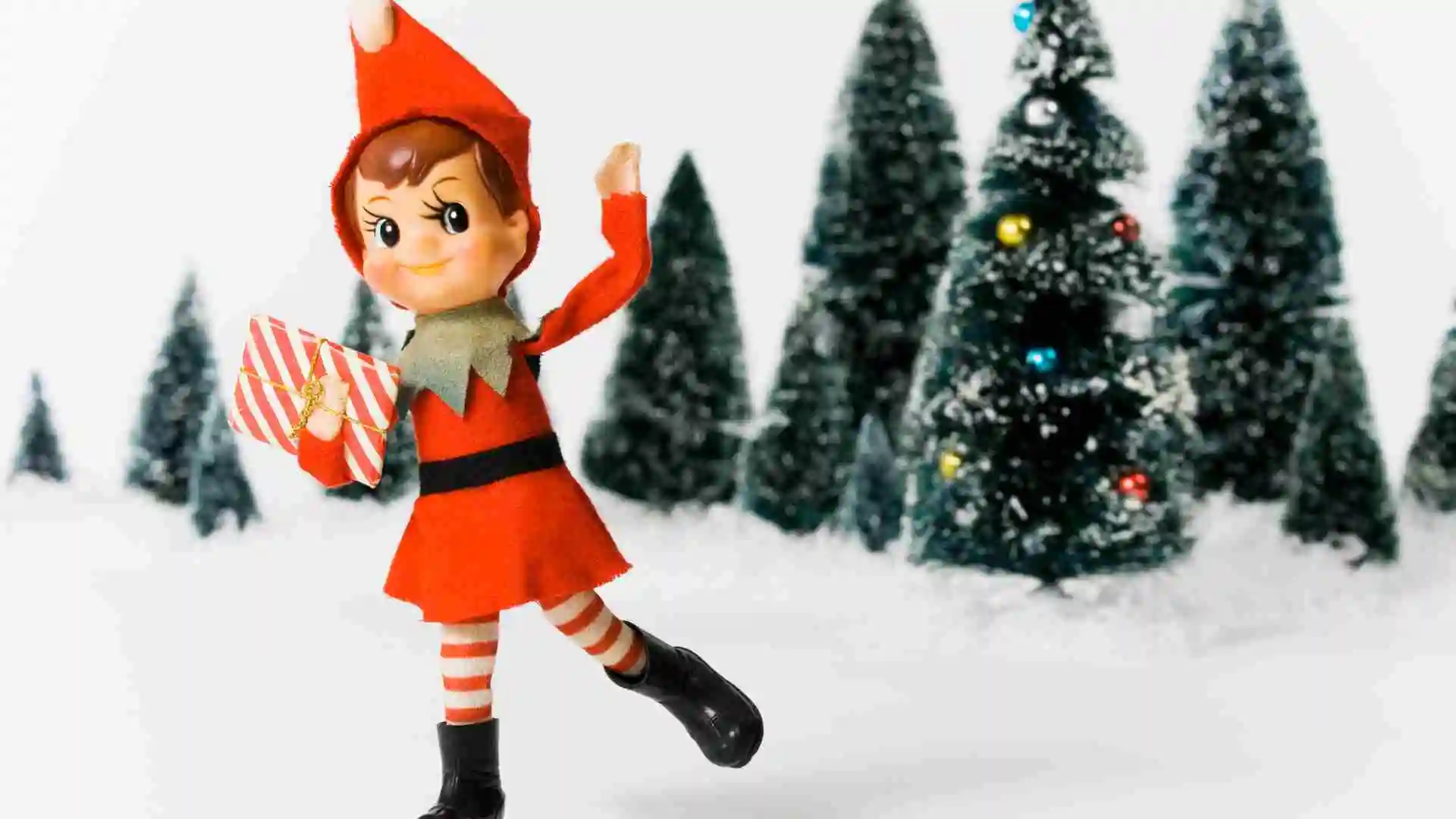 30+ Fun Elf On The Shelf Ideas To Enjoy This Christmas Season elf on the shelf ideas
