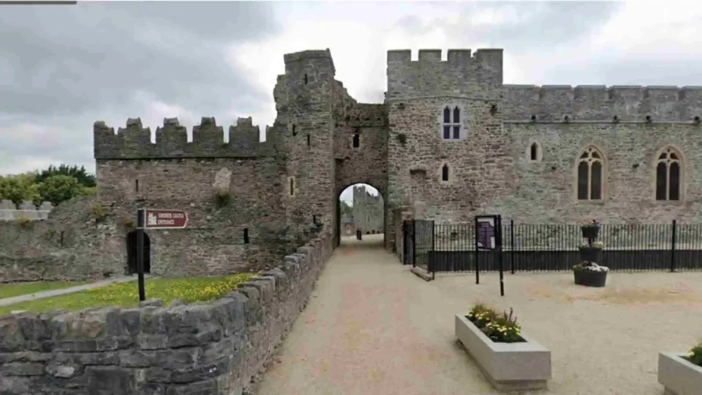 A Tourist Guide To Top 10 Castles In Dublin image6 3 2