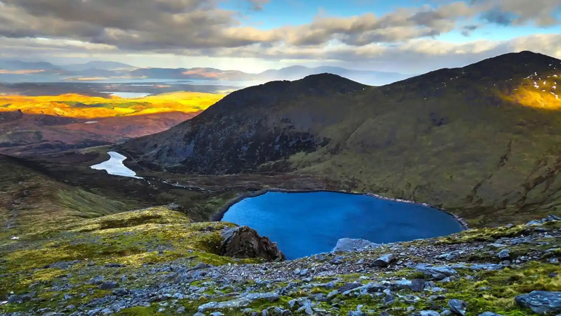 highest mountain in Ireland