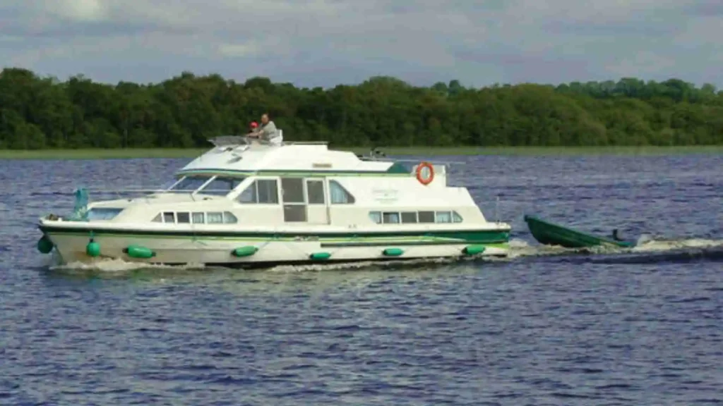 Carrick On Shannon Travel Guide: Top Attractions, Hotels & Things To Do image4 9 4