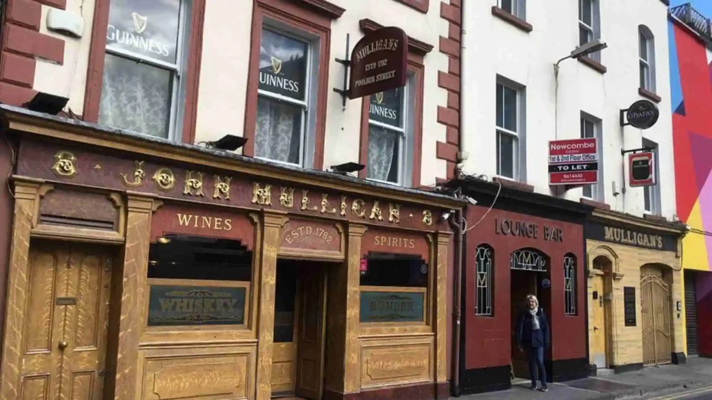 Top 10 Pubs in Dublin for Great Drinks, Food, and Fun image6 2