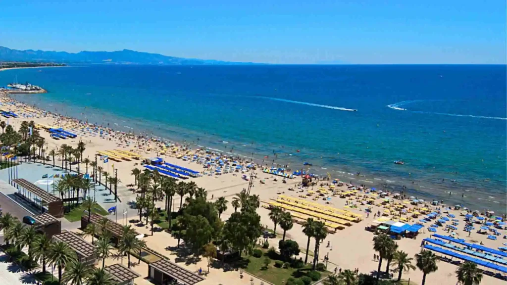 Cambrils Park Resort Guide For Unforgettable Family Holidays image3 3 8