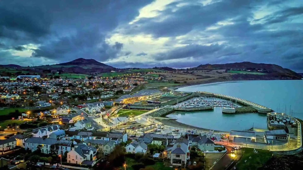 The Best Coastal Towns in Ireland: Explore the Shores Greystones: Coastal Serenity Near Dublin