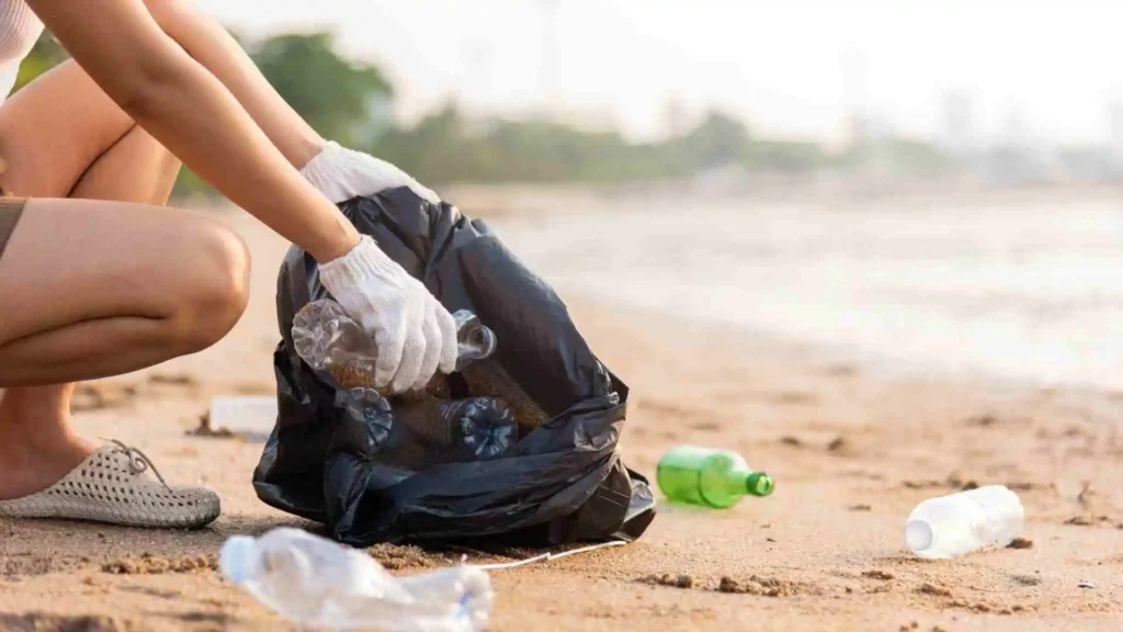 Protecting the Environment with "Leave No Trace"