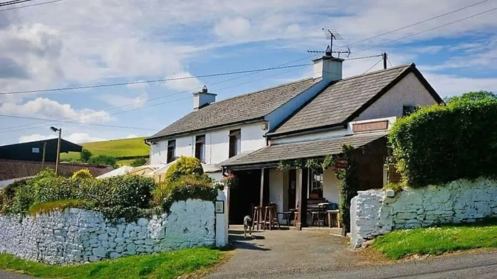 Wicklow Way Hike Ireland: How to Walk the 131km Trail in 7 Amazing Days Wicklow Way Hike Ireland