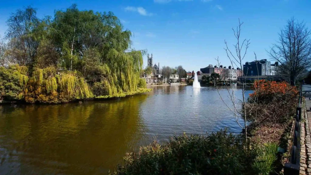 Blessington Street Basin Dublin Guide: Walks, History and Tips Secret garden feel