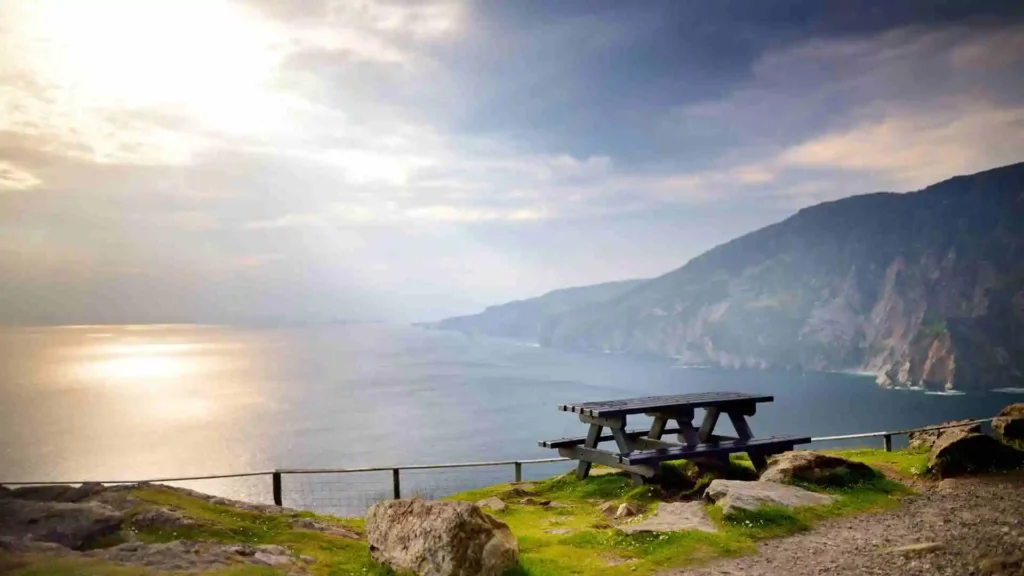 Slieve Foye Loop hike: Routes, Maps And travel Tips slieve foye