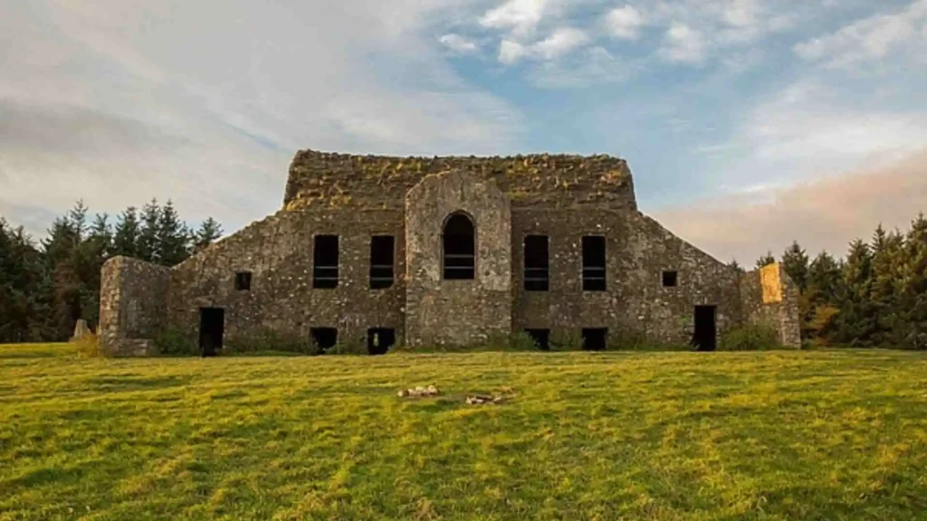 Hidden Gems in Ireland: Explore Beyond the Crowds Hellfire Club