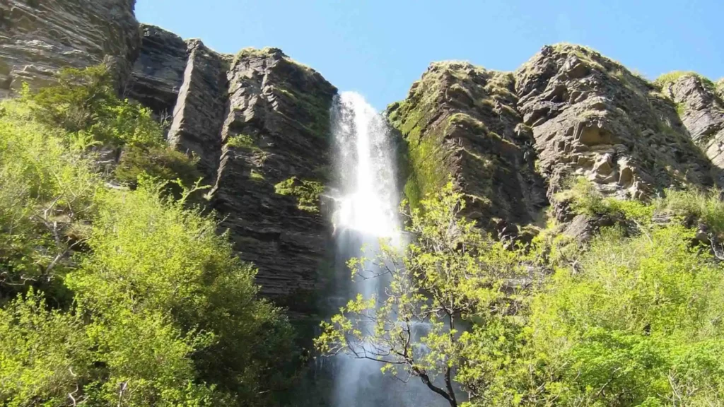 Devil's Chimney (County Sligo)
