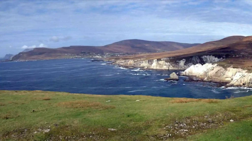 Discover Clew Bay Westport: Ireland’s Scenic Coastal Paradise Clew Bay Westport