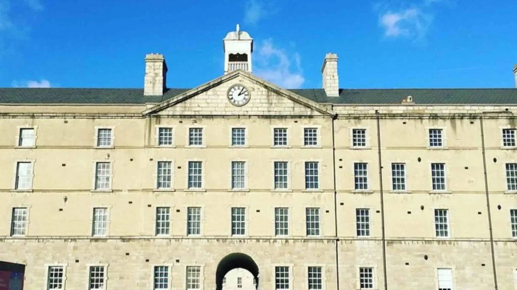 National Museum of Ireland – Collins Barracks