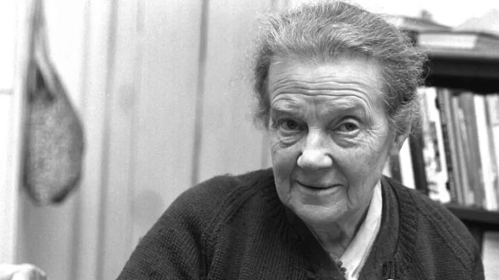 Louise Gavan Duffy
