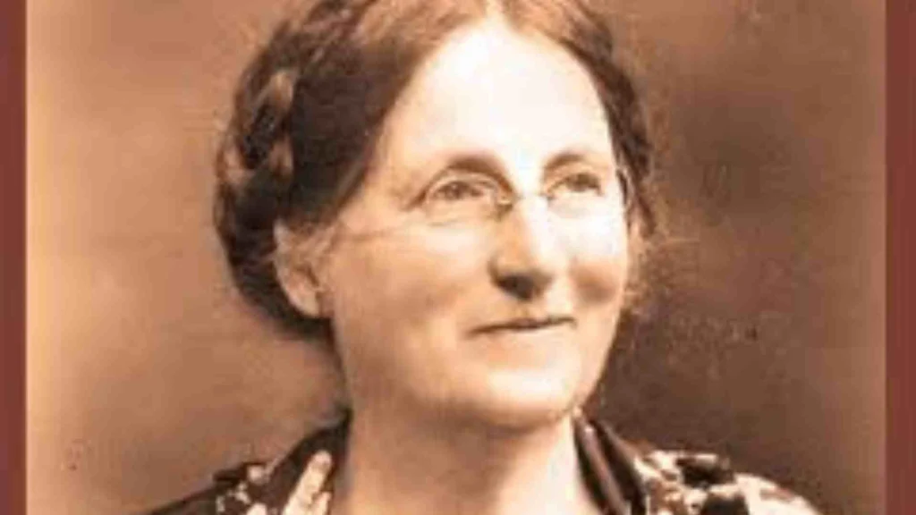 Kathleen Lynn
