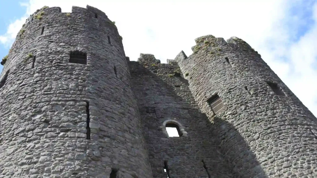Drogheda Ireland Guide: History, Attractions & Travel Tips St Laurence’s Gate
