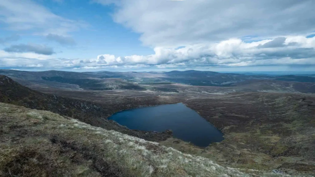 Tonelagee Hike Guide: Best Routes & Stunning Viewpoints Where Is Tonelagee and Why Is It Famous