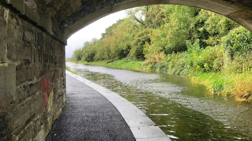 Phibsborough Dublin Travel Guide: Cafés, Parks & Pubs The Royal Canal Walk