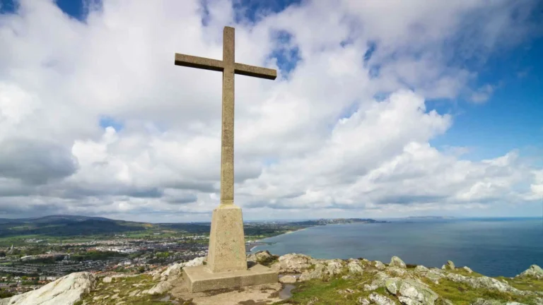 bray head cross