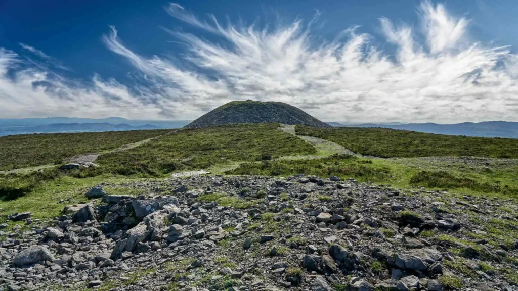 Best things to do in Sligo | Top picks you’ll love to explore Knocknarea and Queen Maeve Trail