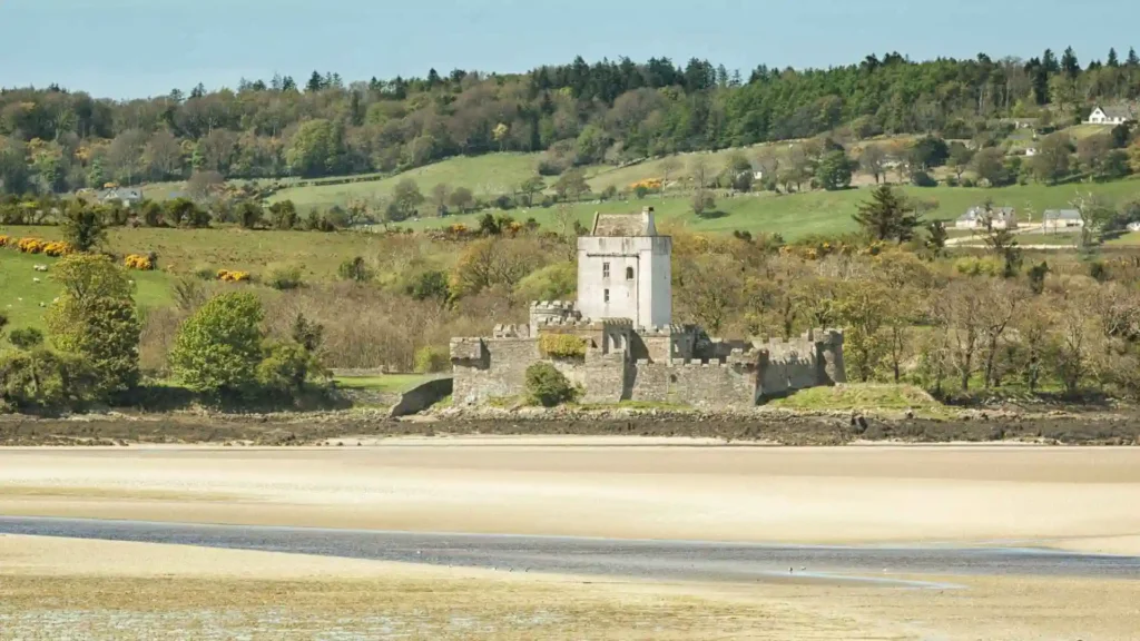 Marble Hill Strand | The Donegal beach with views that don’t look real Doe Castle