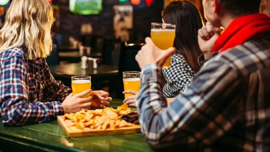 Food, Bars and Nightlife