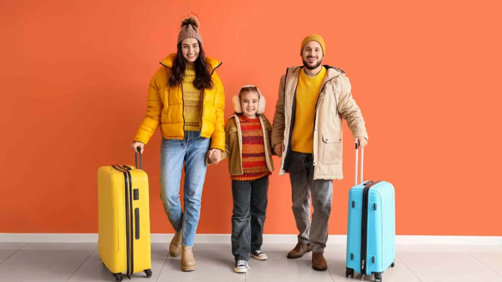 Ireland Winter Packing List Guide: Accessories, Clothes & Footwear Ireland packing list winter
