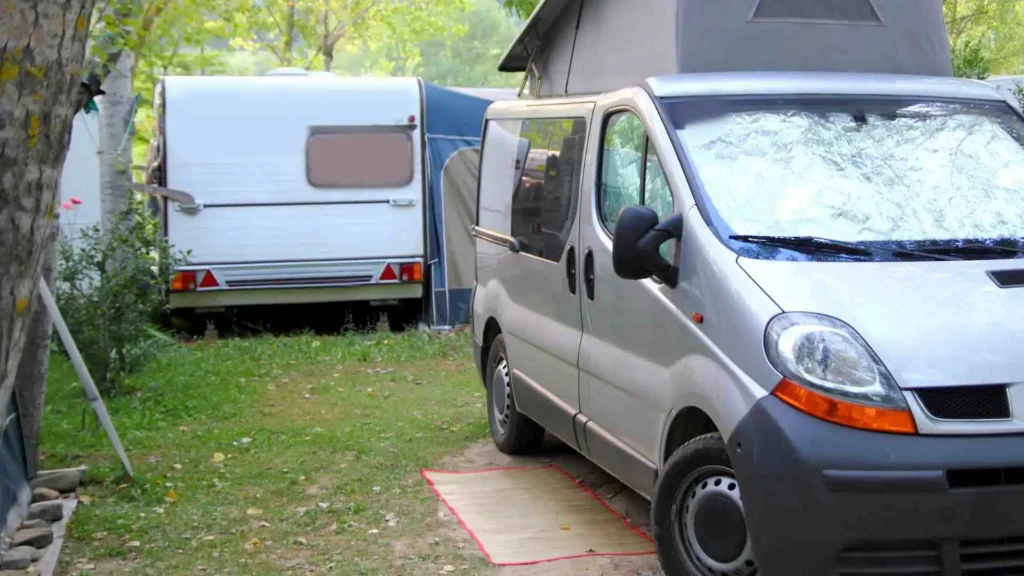 Campervan & Caravan Camping