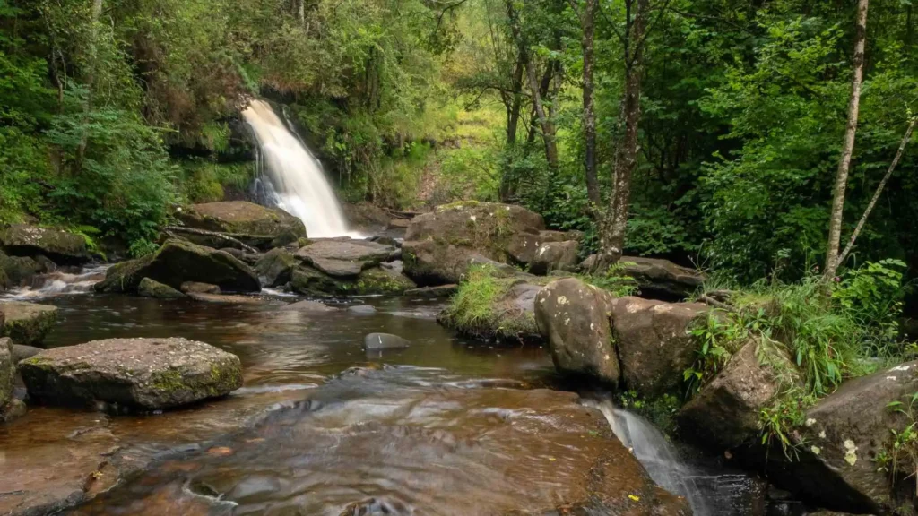 Clamp Hole Waterfall