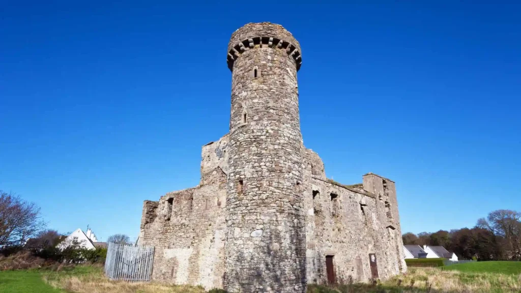 Hook Peninsula | The Wexford attraction most tourists completely miss out Fethard Castle