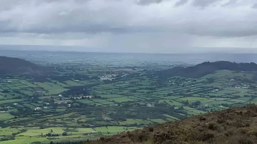 Slieve Gullion | The legendary mountain with a bizarre curse Choosing your walking route