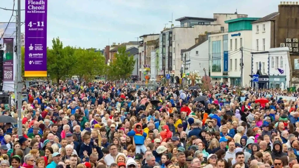 Fleadh Cheoil 2026: Your Complete Guide to Belfast's Biggest Irish Music Festival Why Is Belfast the Perfect Host for Fleadh Cheoil 2026?
